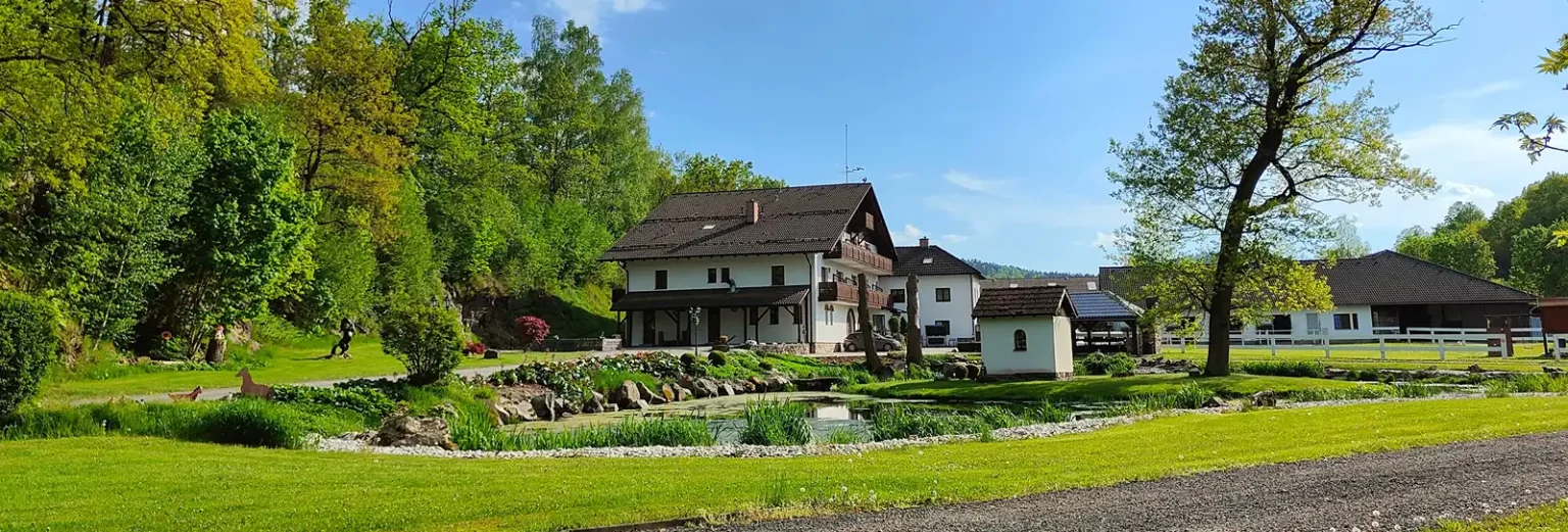Recenze penzionu na Šumavě vám pomohou poznat prostředí.